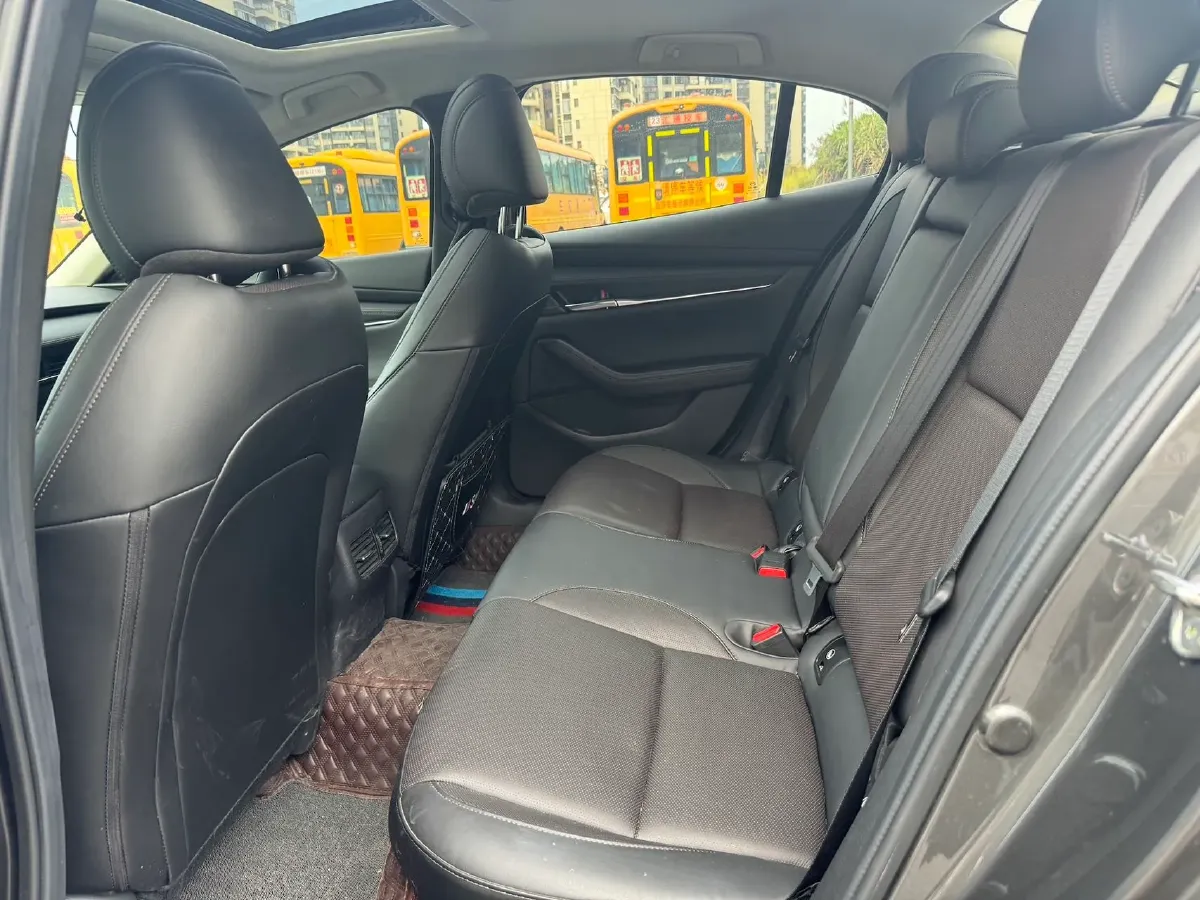 2020 Mazda 3 Axela 2.0L 158HP L4 6AT,autocango,china used car exporter,china ev exporter,chinese used car exporter,chinese used ev exporter