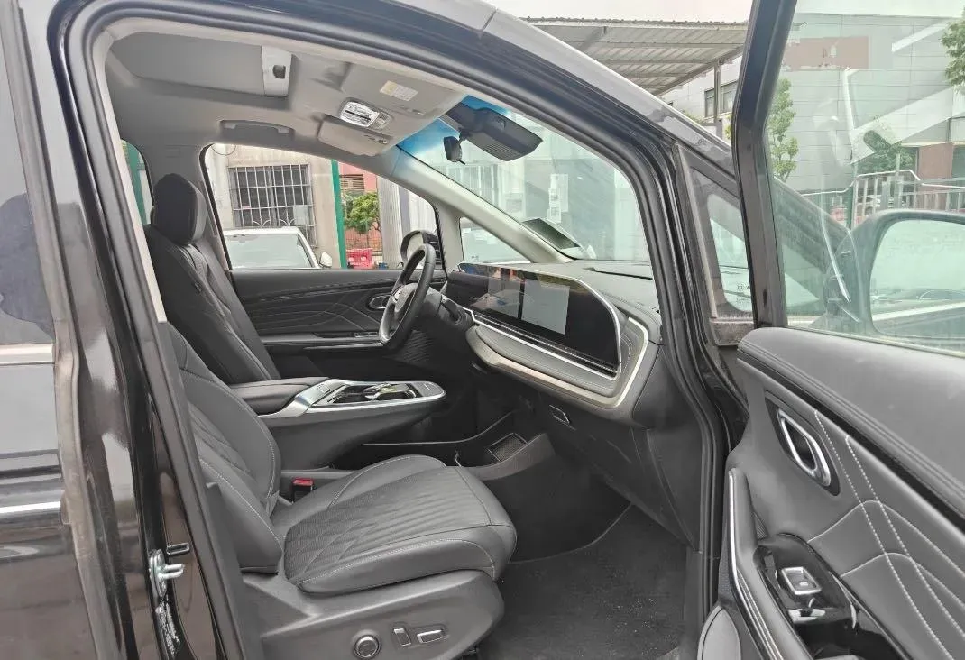 2024 MAXUS G90 2.0T 234HP L4 8AT,autocango,china used car exporter,china ev exporter,chinese used car exporter,chinese used ev exporter