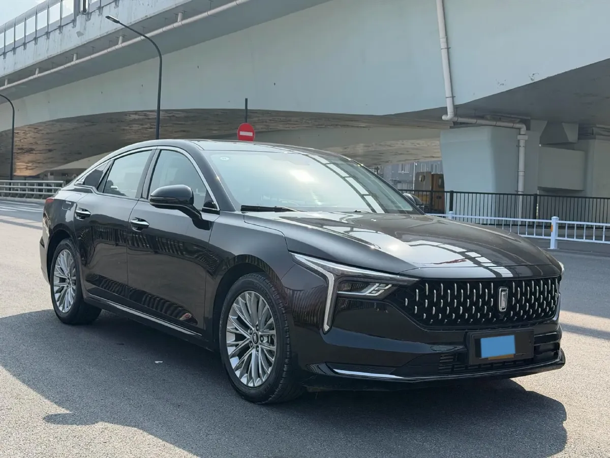 2023 Bestune B70 1.5T 169HP L4 7DCT,autocango,china used car exporter,china ev exporter,chinese used car exporter,chinese used ev exporter