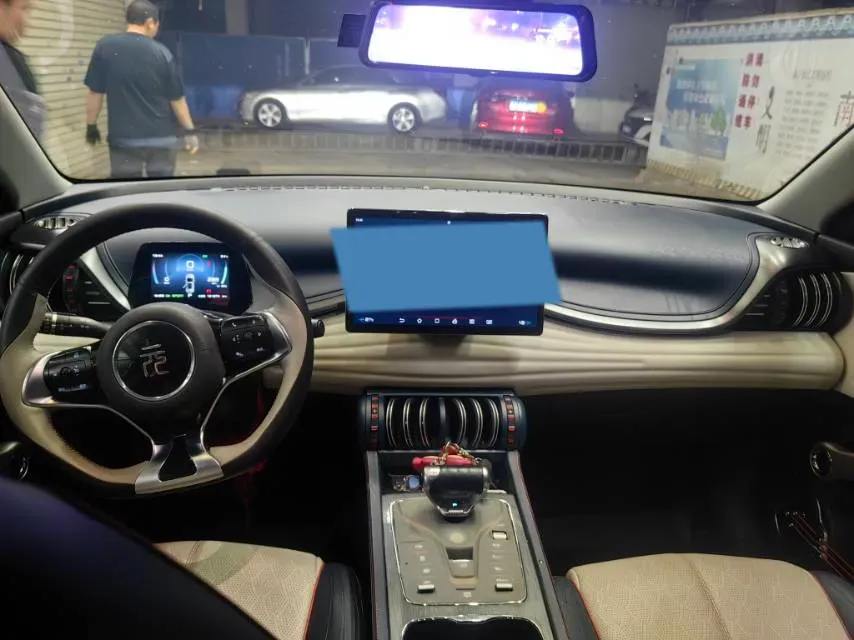 2022 Hycan Z03 BEV 64.23KWH,autocango,china used car exporter,china ev exporter,chinese used car exporter,chinese used ev exporter