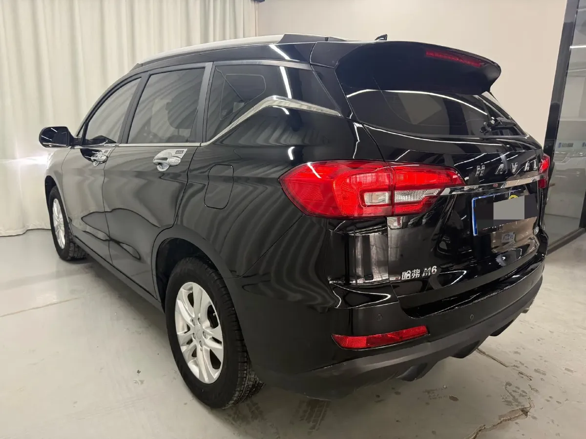 2019 Haval M6 1.5T 150HP L4 7DCT,autocango,china used car exporter,china ev exporter,chinese used car exporter,chinese used ev exporter