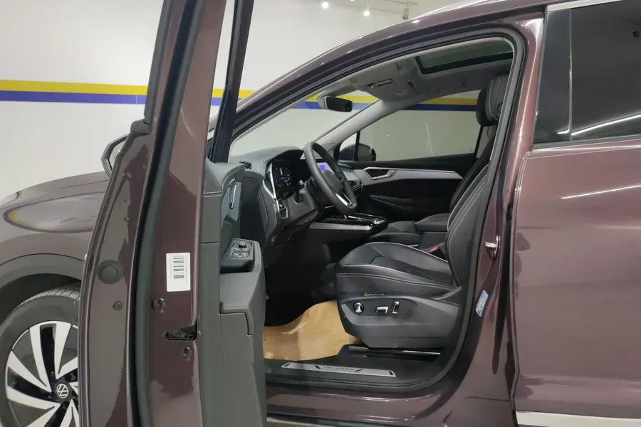 2021 Volkswagen Talagon 2.0T 220HP L4 7DCT,autocango,china used car exporter,china ev exporter,chinese used car exporter,chinese used ev exporter