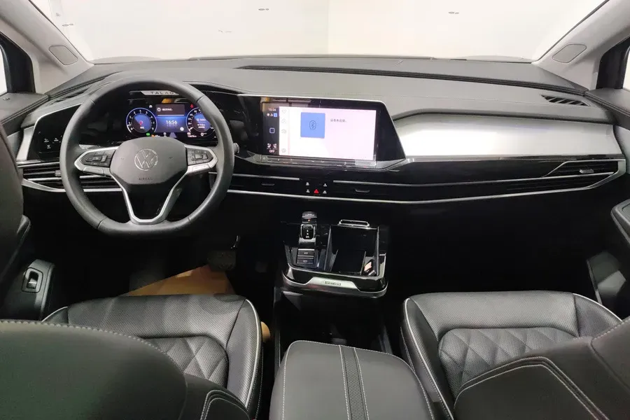 2021 Volkswagen Talagon 2.0T 220HP L4 7DCT,autocango,china used car exporter,china ev exporter,chinese used car exporter,chinese used ev exporter