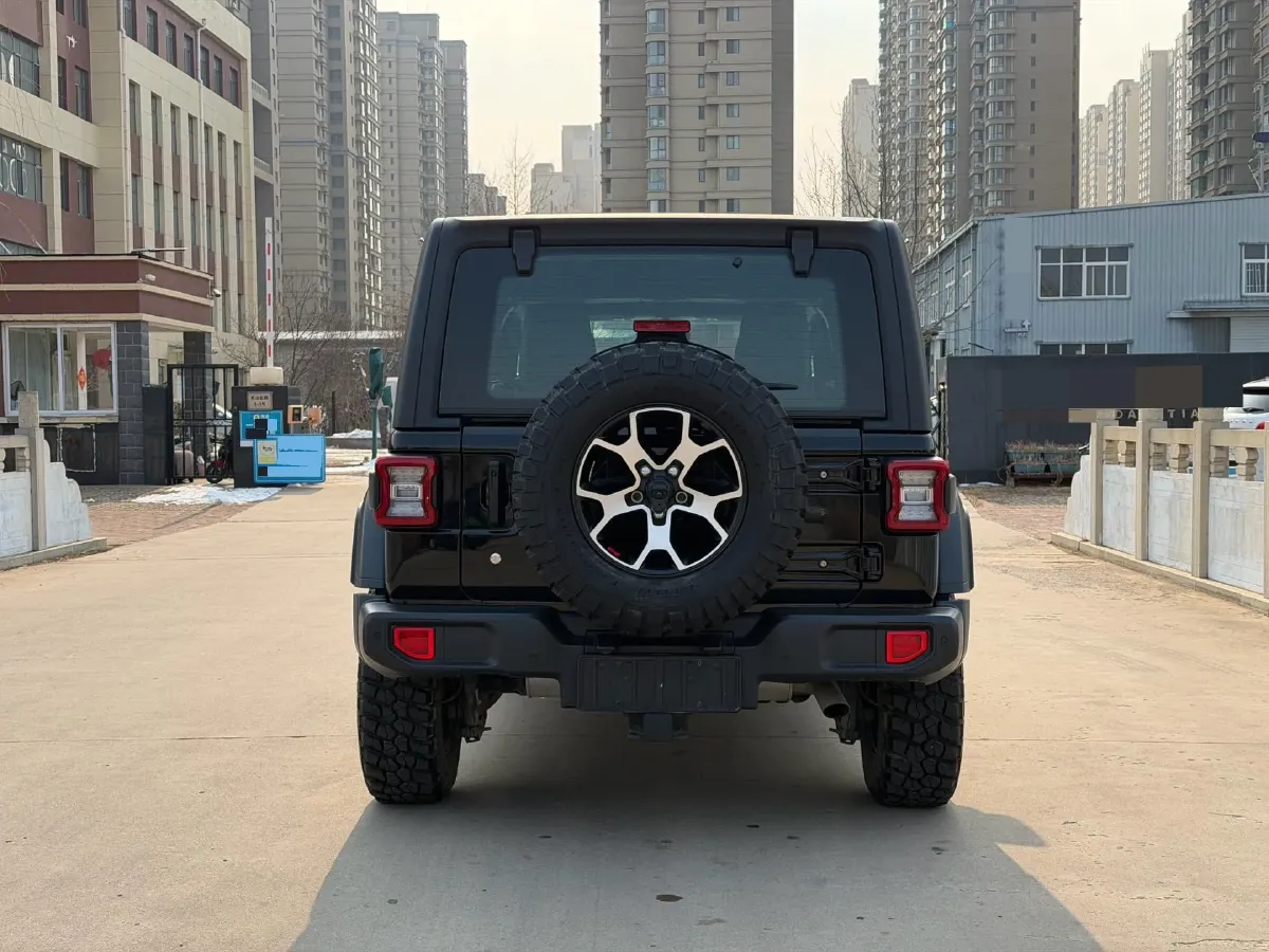 2019 Jeep Wrangler 2.0T 266HP L4 8AT,autocango,china used car exporter,china ev exporter,chinese used car exporter,chinese used ev exporter