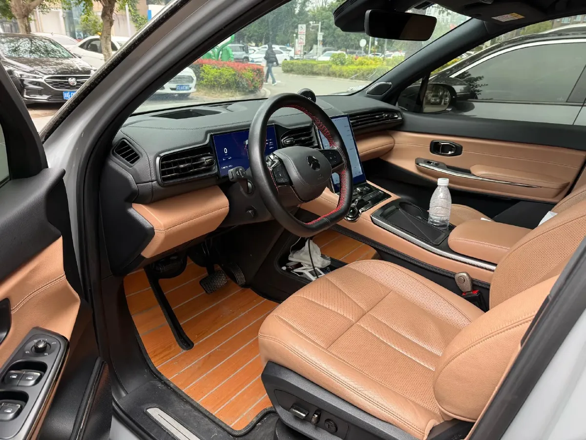 2020 NIO ES8 BEV 100KWH,autocango,china used car exporter,china ev exporter,chinese used car exporter,chinese used ev exporter