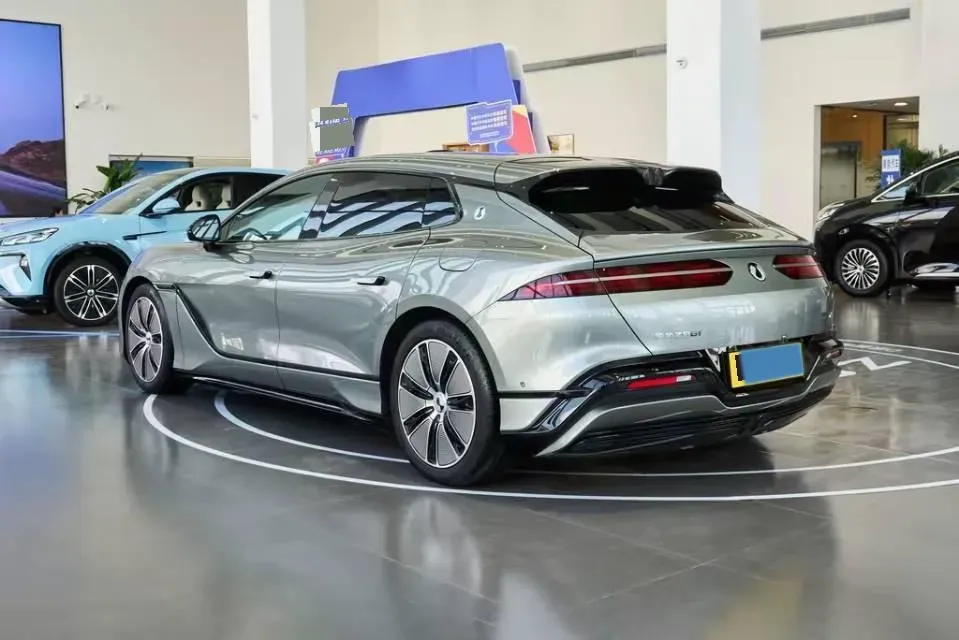 2024 Denza DenzaZ9GT 2.0T 207HP L4 E-CVT PHEV 38.5KWH,autocango,china used car exporter,china ev exporter,chinese used car exporter,chinese used ev exporter