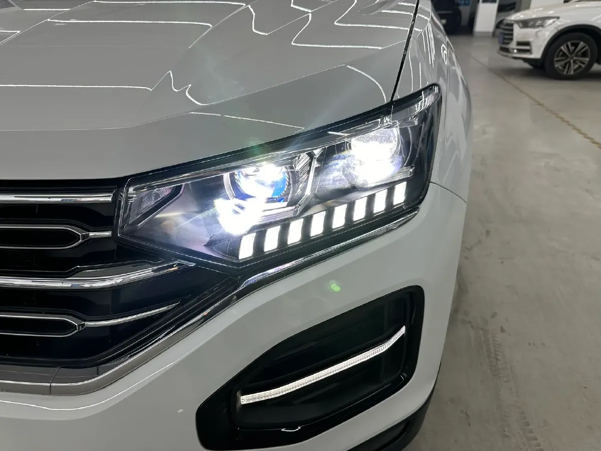 2022 Volkswagen Tayron 1.4T 150HP L4 7DCT,autocango,china used car exporter,china ev exporter,chinese used car exporter,chinese used ev exporter