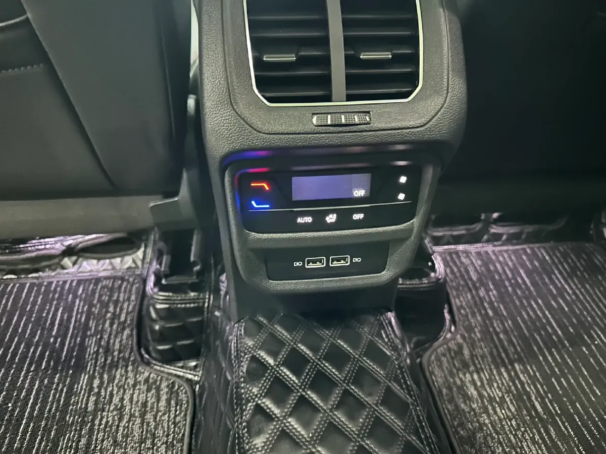 2022 Volkswagen Tayron 1.4T 150HP L4 7DCT,autocango,china used car exporter,china ev exporter,chinese used car exporter,chinese used ev exporter