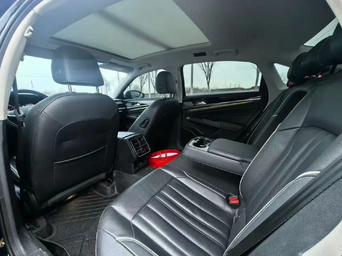 2022 Skoda Kodiak GT 2.0T 186HP L4 7DCT,autocango,china used car exporter,china ev exporter,chinese used car exporter,chinese used ev exporter