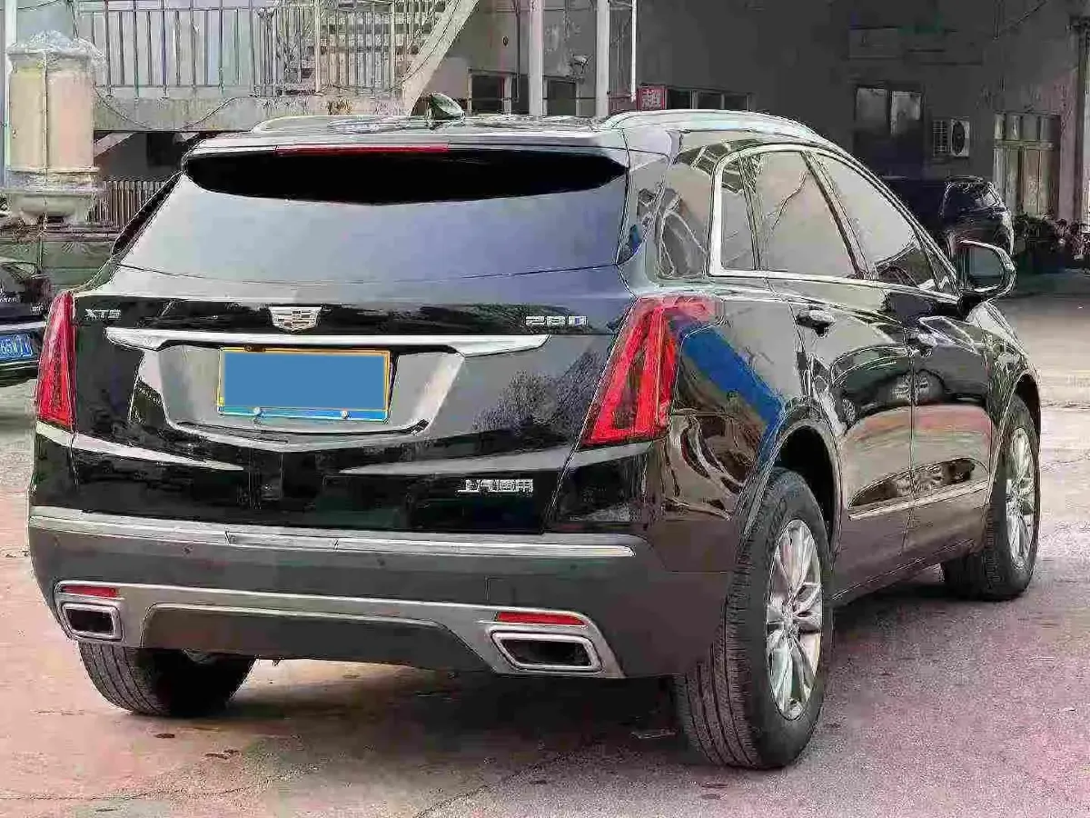 2022 Cadillac XT5 2.0T 237HP L4 9AT,autocango,china used car exporter,china ev exporter,chinese used car exporter,chinese used ev exporter