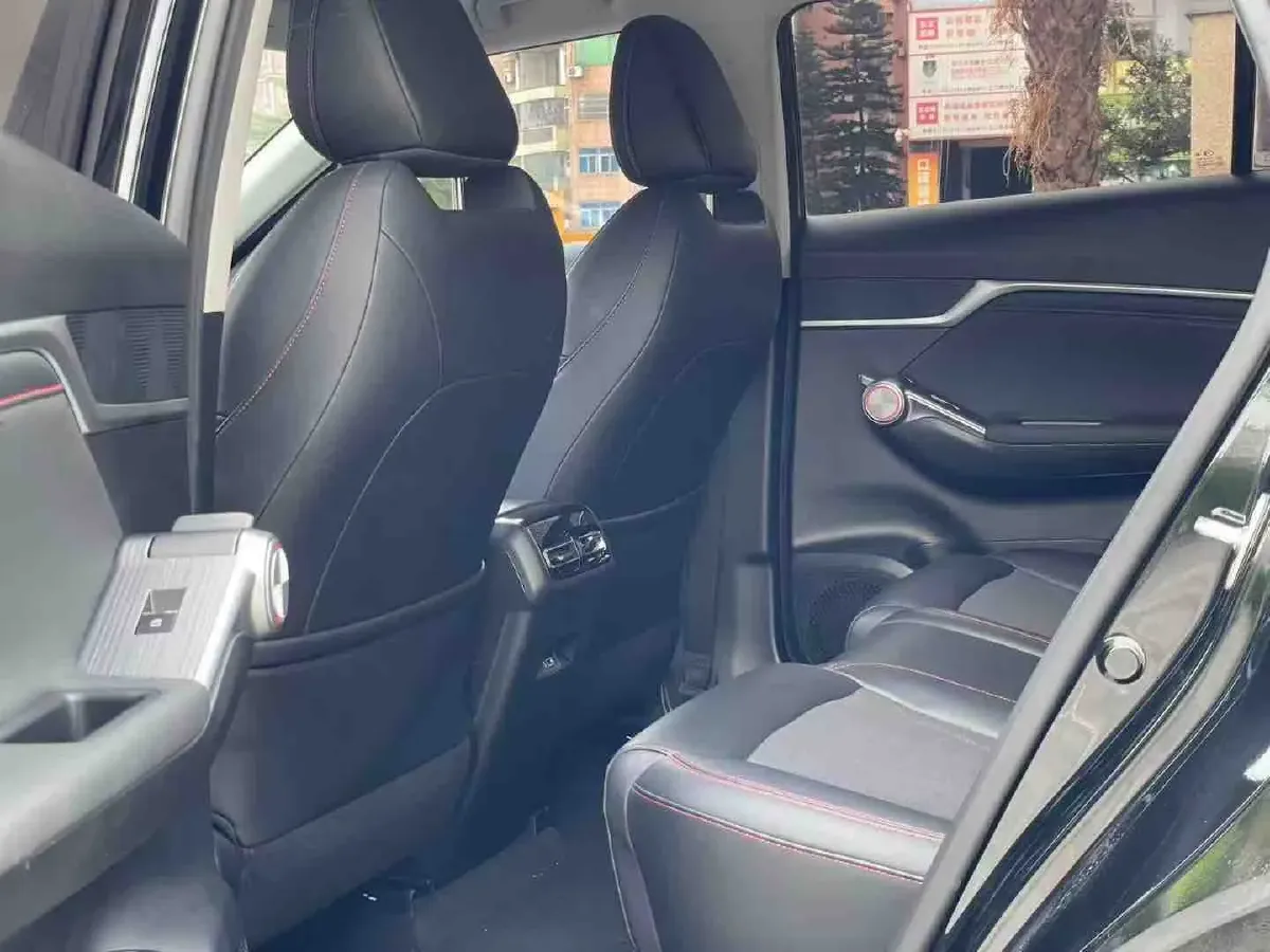 2022 GAC Trumpchi GS4 1.5T 169HP L4 6AT,autocango,china used car exporter,china ev exporter,chinese used car exporter,chinese used ev exporter