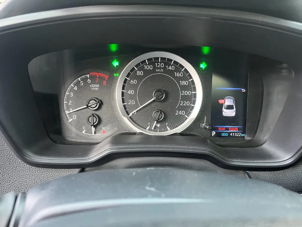 2021 Toyota Corolla 1.2T 116HP L4 CVT,autocango,china used car exporter,china ev exporter,chinese used car exporter,chinese used ev exporter