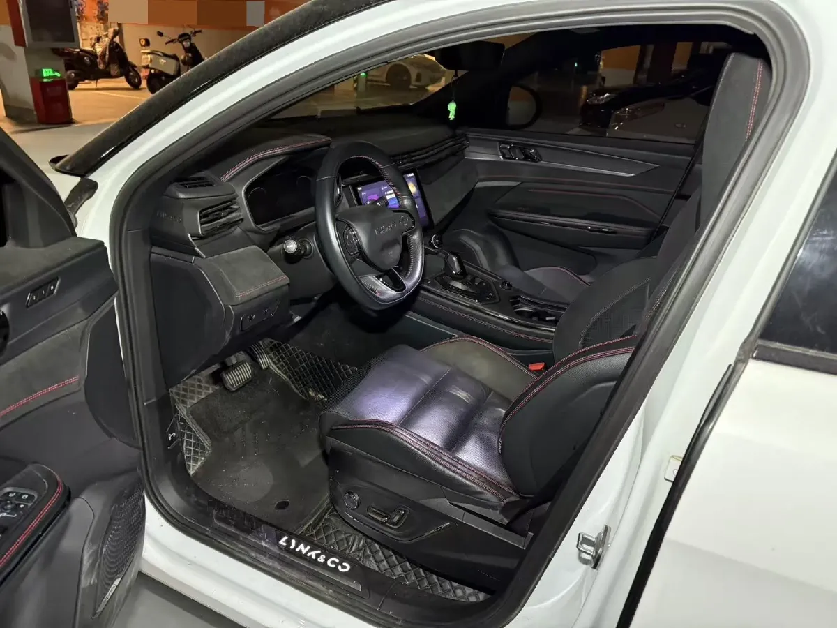 2020 LYNK&CO 05 2.0T 254HP L4 8AT,autocango,china used car exporter,china ev exporter,chinese used car exporter,chinese used ev exporter