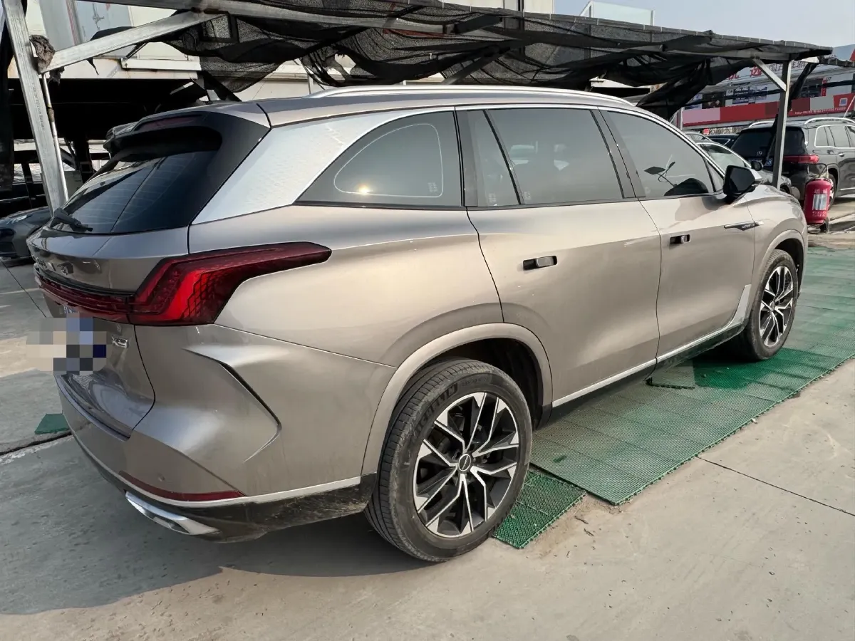 2023 Roewe RX9 2.0T 242HP L4 9AT,autocango,china used car exporter,china ev exporter,chinese used car exporter,chinese used ev exporter