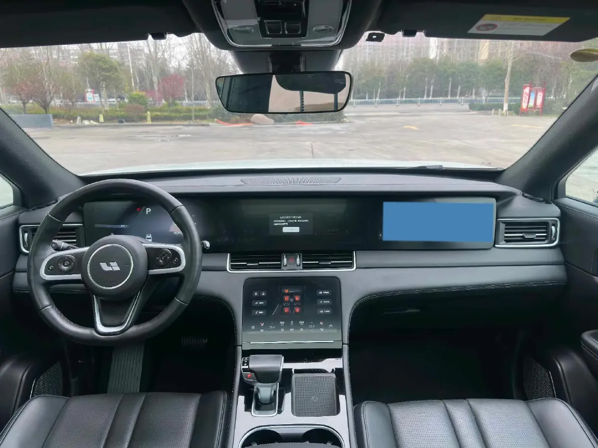 2020 Li ONE Range Extended 131HP REEV 40.5KWH,autocango,china used car exporter,china ev exporter,chinese used car exporter,chinese used ev exporter