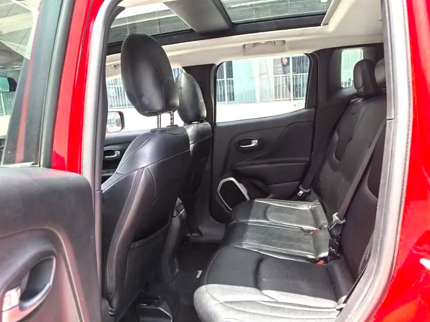 2018 Jeep Renegade 2.0L 148HP L4 9AT,autocango,china used car exporter,china ev exporter,chinese used car exporter,chinese used ev exporter