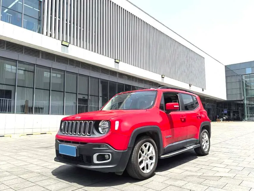 2018 Jeep Renegade 2.0L 148HP L4 9AT,autocango,china used car exporter,china ev exporter,chinese used car exporter,chinese used ev exporter