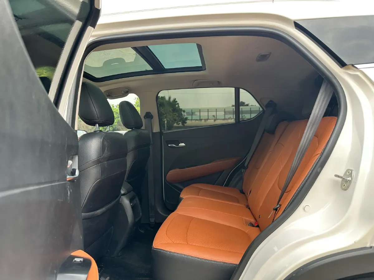 2017 BaoJun 510 1.5L 112HP L4 6MT,autocango,china used car exporter,china ev exporter,chinese used car exporter,chinese used ev exporter