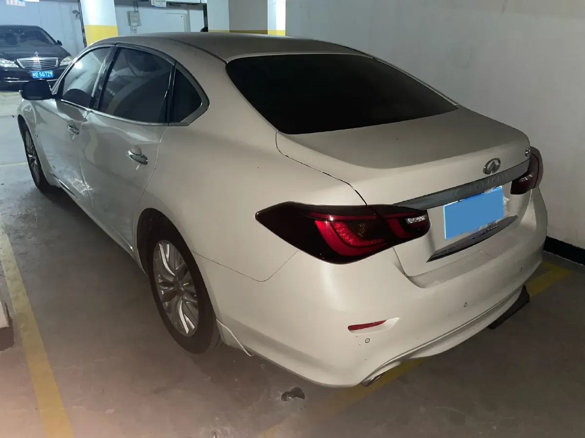 2017 Volkswagen Alltrack 2.0T 220HP L4 7DCT,autocango,china used car exporter,china ev exporter,chinese used car exporter,chinese used ev exporter