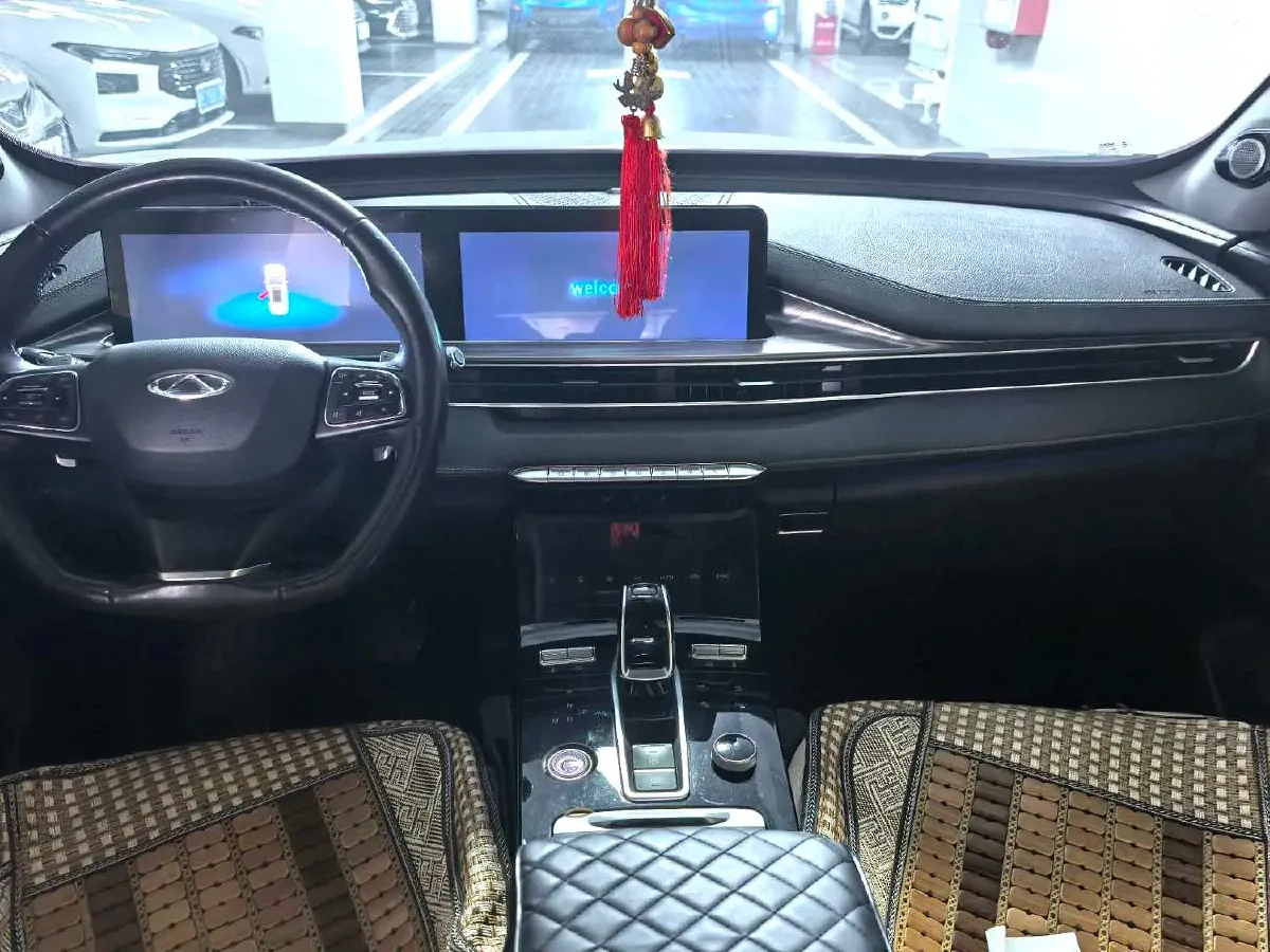 2021 Chery Tiggo 8 Plus 1.6T 197HP L4 7DCT,autocango,china used car exporter,china ev exporter,chinese used car exporter,chinese used ev exporter