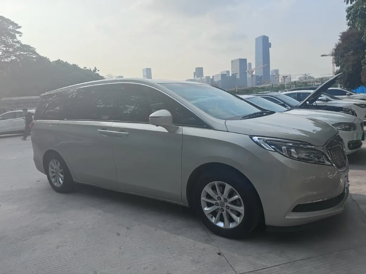 2018 Buick GL8 2.0T 260HP L4 6AT,autocango,china used car exporter,china ev exporter,chinese used car exporter,chinese used ev exporter