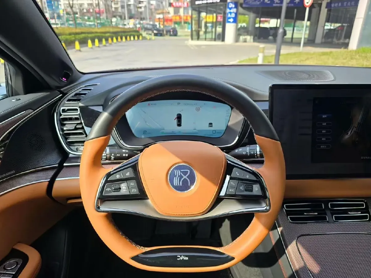 2022 Infiniti Q50L 2.0T 211HP L4 7AT,autocango,china used car exporter,china ev exporter,chinese used car exporter,chinese used ev exporter