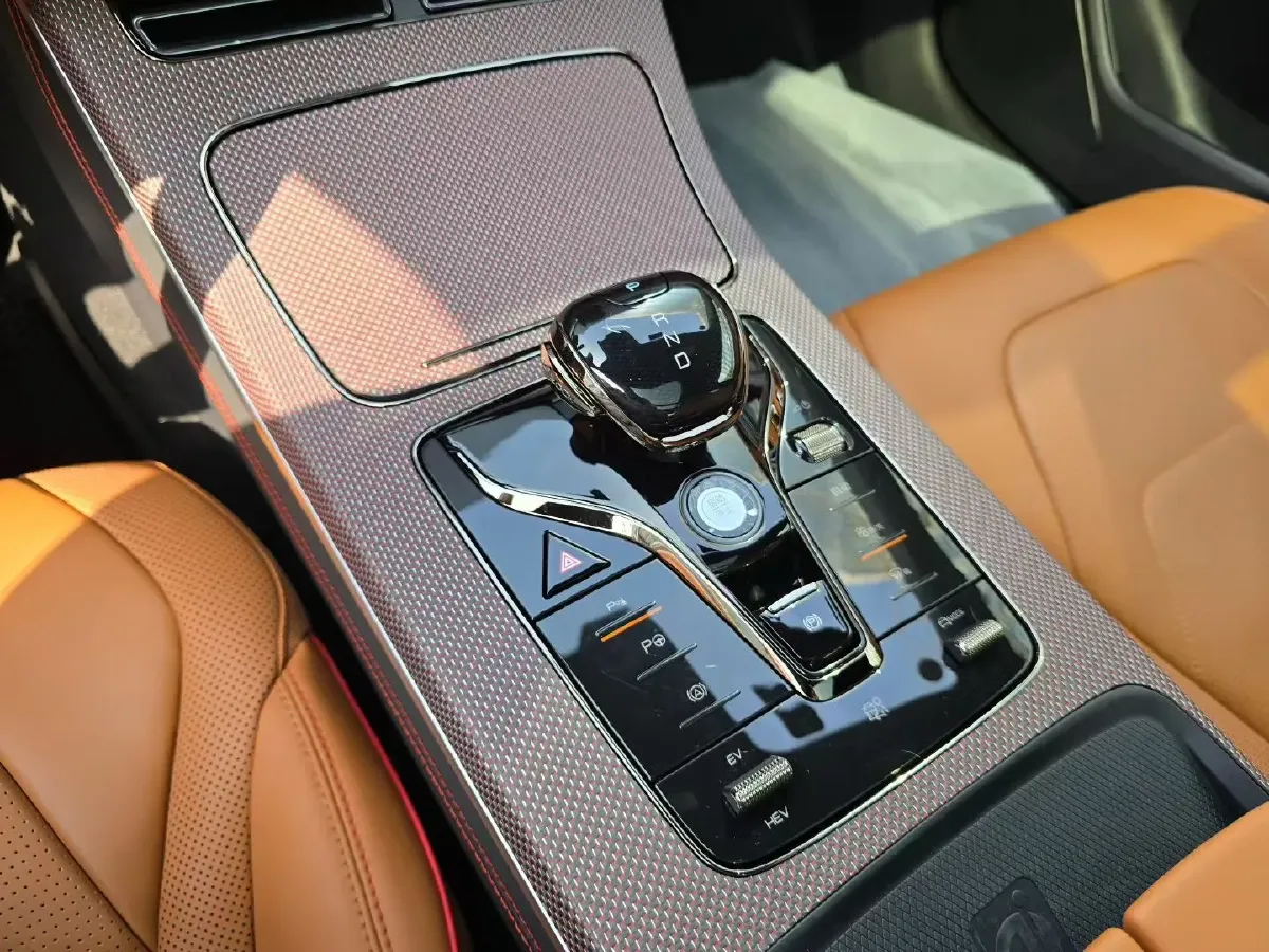 2022 Infiniti Q50L 2.0T 211HP L4 7AT,autocango,china used car exporter,china ev exporter,chinese used car exporter,chinese used ev exporter