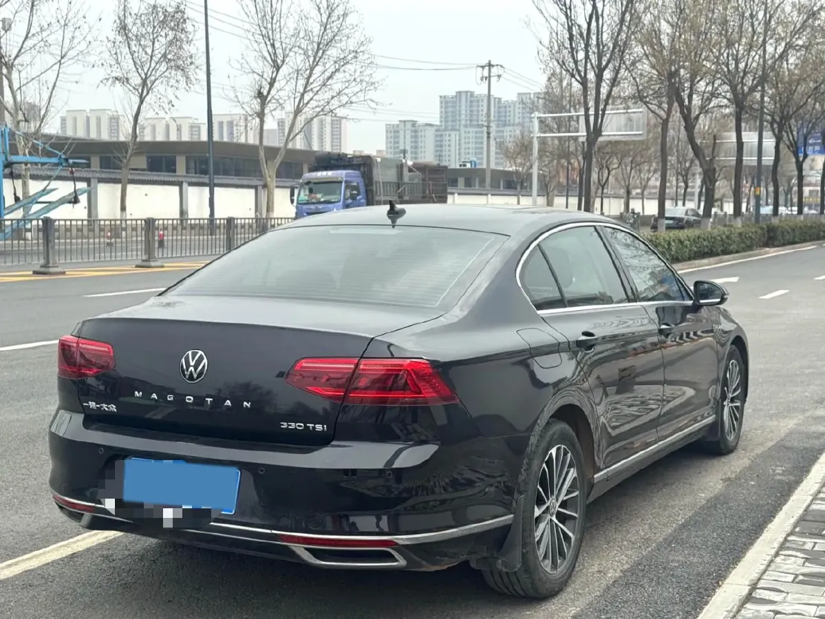 2020 Volkswagen Magotan 2.0T 186HP L4 7DCT,autocango,china used car exporter,china ev exporter,chinese used car exporter,chinese used ev exporter