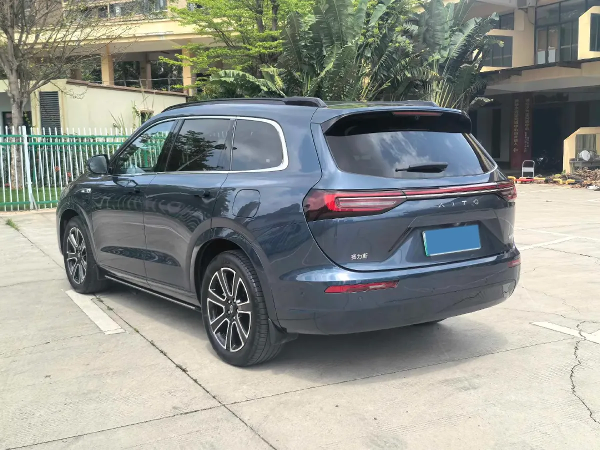 2024 AITO AITO M7 1.5T 152HP L4 REEV 42KWH,autocango,china used car exporter,china ev exporter,chinese used car exporter,chinese used ev exporter