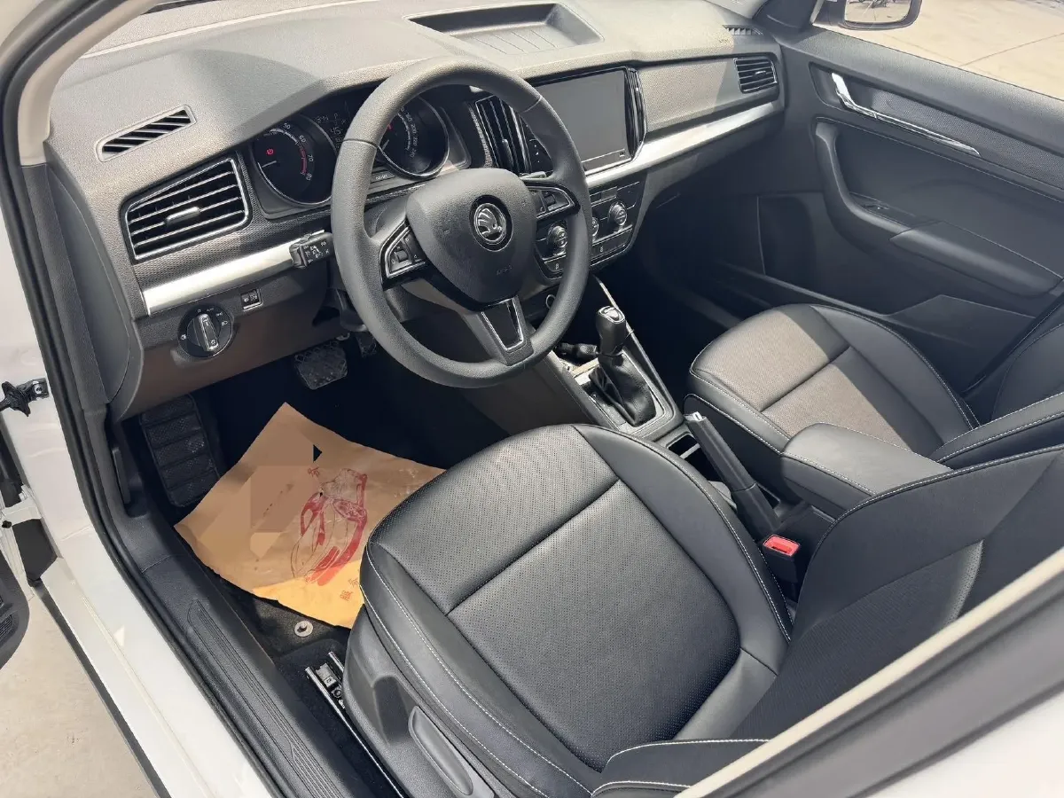 2022 Skoda Kamiq 1.5L 112HP L4 6AT,autocango,china used car exporter,china ev exporter,chinese used car exporter,chinese used ev exporter