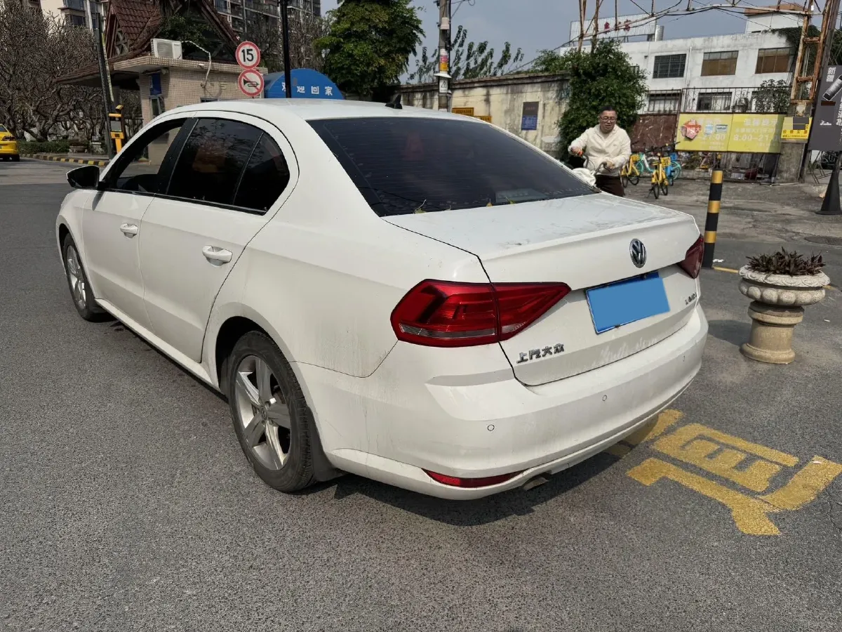 2017 Volkswagen Lavida 1.6L 110HP L4 6AT,autocango,china used car exporter,china ev exporter,chinese used car exporter,chinese used ev exporter