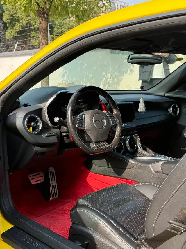 2017 Chevrolet Camaro 2.0T 275HP L4 8AT,autocango,china used car exporter,china ev exporter,chinese used car exporter,chinese used ev exporter