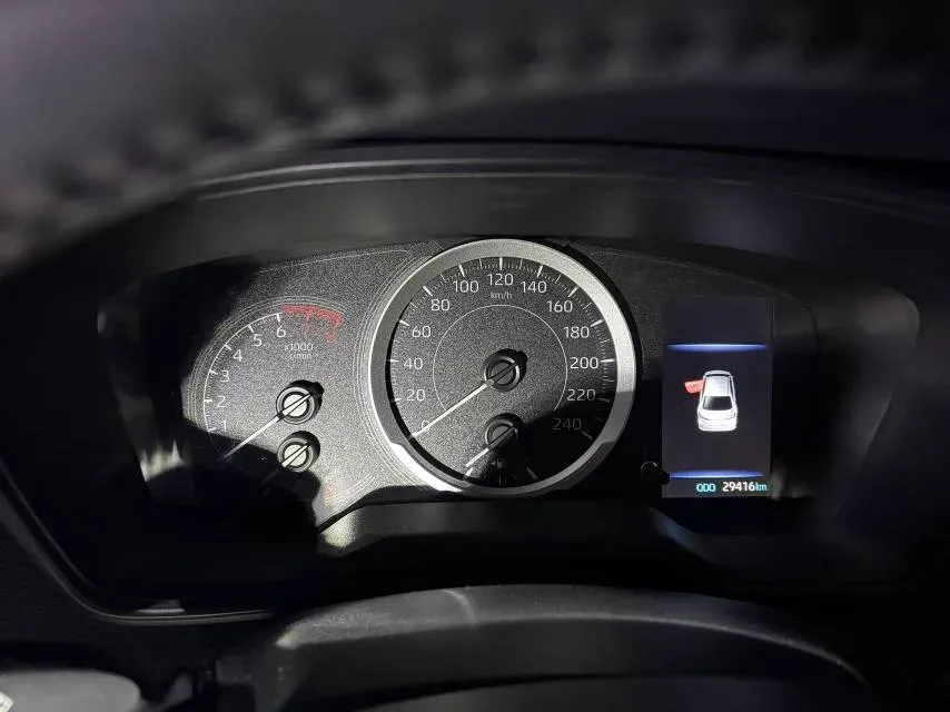 2021 Toyota Corolla 1.2T 116HP L4 CVT,autocango,china used car exporter,china ev exporter,chinese used car exporter,chinese used ev exporter