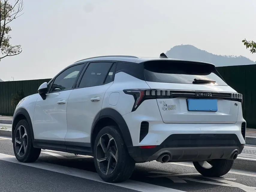 2023 LYNK&CO 06 1.5T 181HP L4 7DCT,autocango,china used car exporter,china ev exporter,chinese used car exporter,chinese used ev exporter