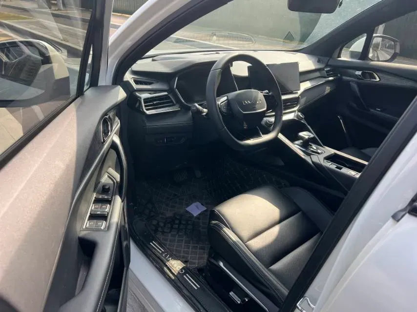 2023 LYNK&CO 06 1.5T 181HP L4 7DCT,autocango,china used car exporter,china ev exporter,chinese used car exporter,chinese used ev exporter