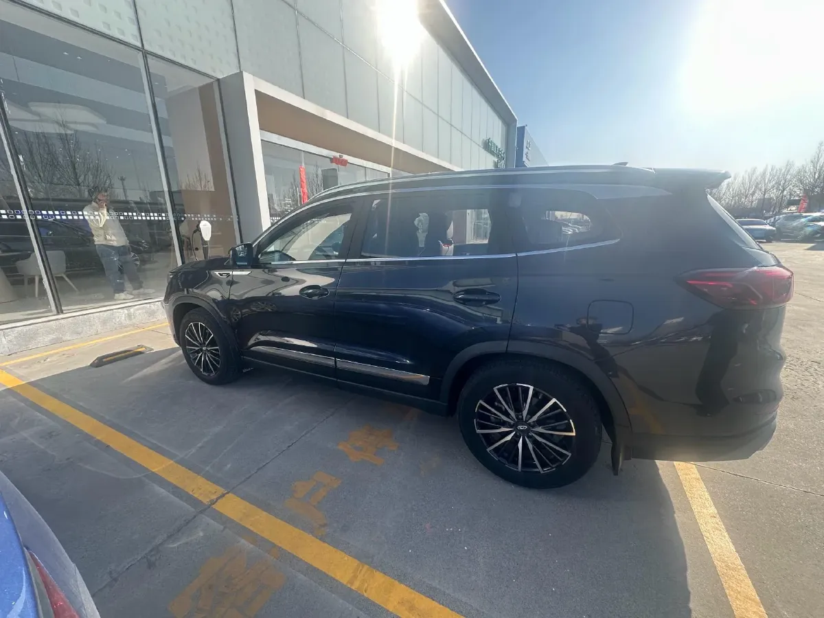 2021 Chery Tiggo 8 Plus 1.6T 197HP L4 7DCT,autocango,china used car exporter,china ev exporter,chinese used car exporter,chinese used ev exporter