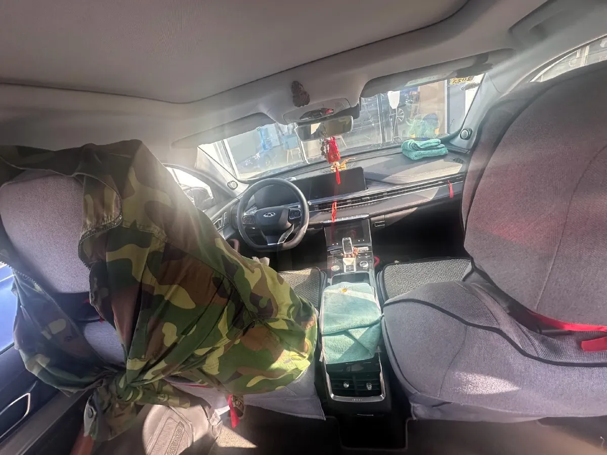 2021 Chery Tiggo 8 Plus 1.6T 197HP L4 7DCT,autocango,china used car exporter,china ev exporter,chinese used car exporter,chinese used ev exporter