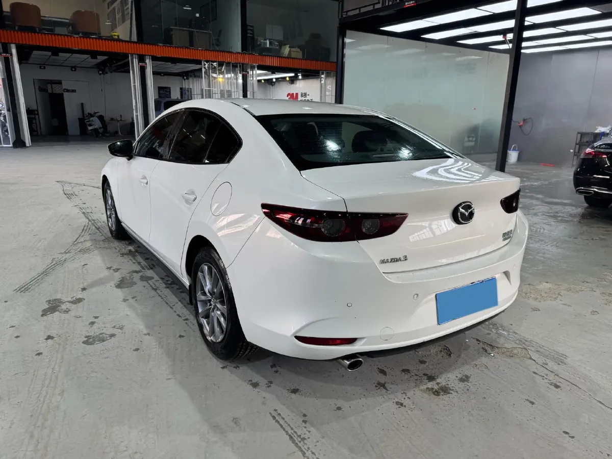 2023 Mazda 3 Axela 2.0L 158HP L4 6AT,autocango,china used car exporter,china ev exporter,chinese used car exporter,chinese used ev exporter
