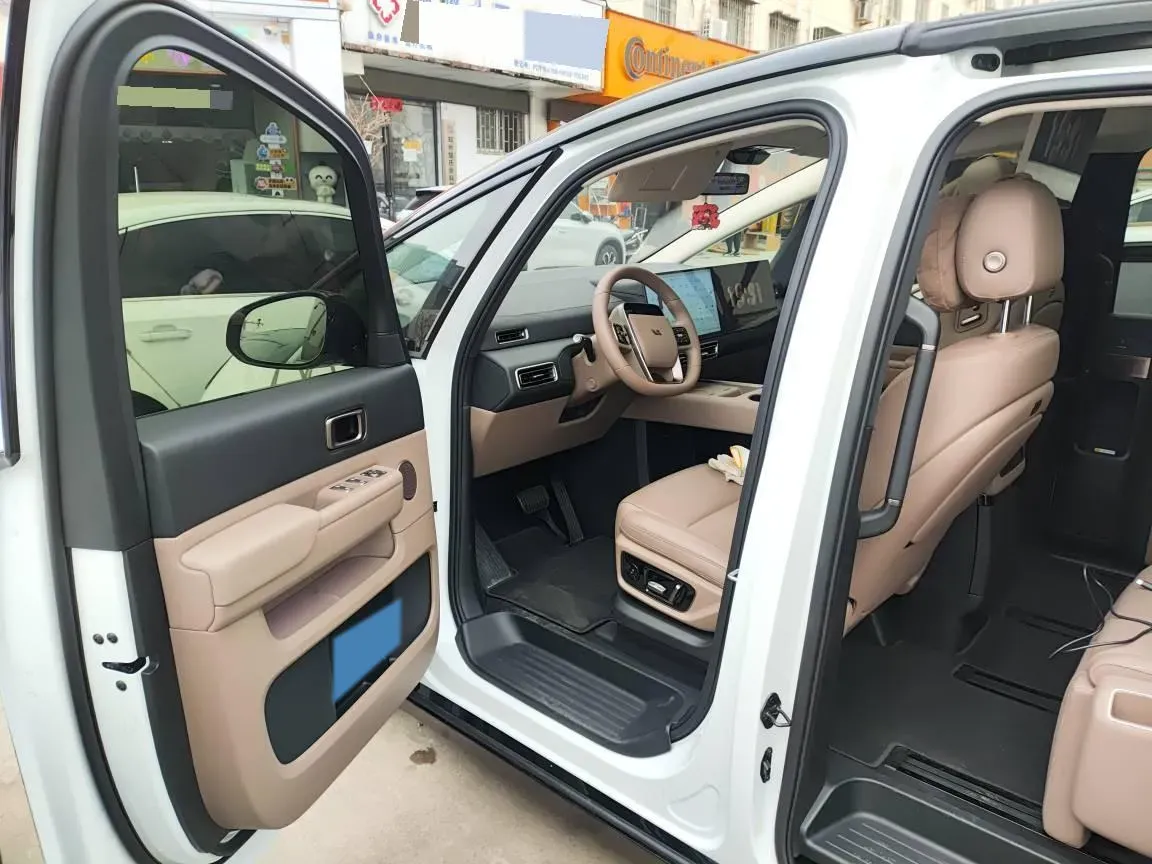 2025 Li MEGA BEV,autocango,china used car exporter,china ev exporter,chinese used car exporter,chinese used ev exporter