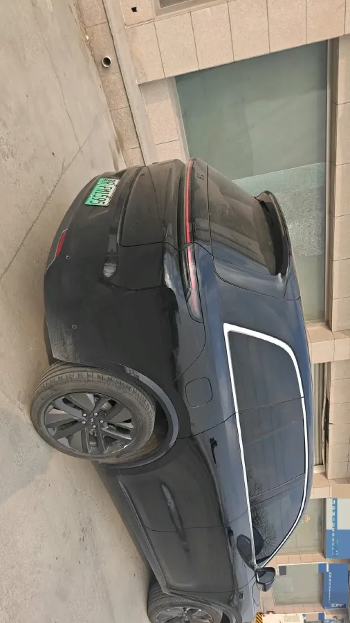 2024 Toyota Granvia 2.5L 189HP L4 E-CVT Hybrid,autocango,china used car exporter,china ev exporter,chinese used car exporter,chinese used ev exporter