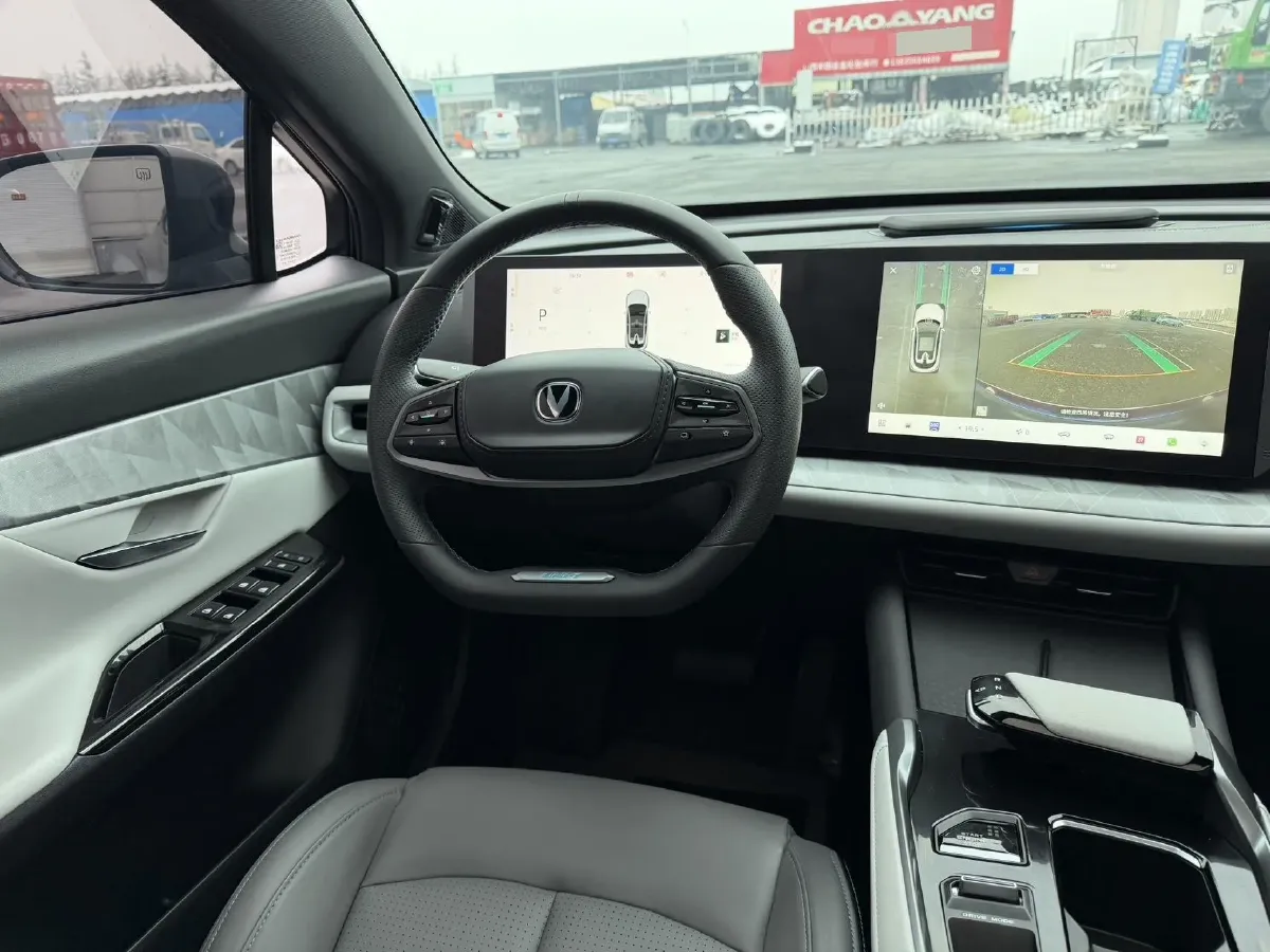 2023 ChangAn UNI-T 1.5T 188HP L4 7DCT,autocango,china used car exporter,china ev exporter,chinese used car exporter,chinese used ev exporter