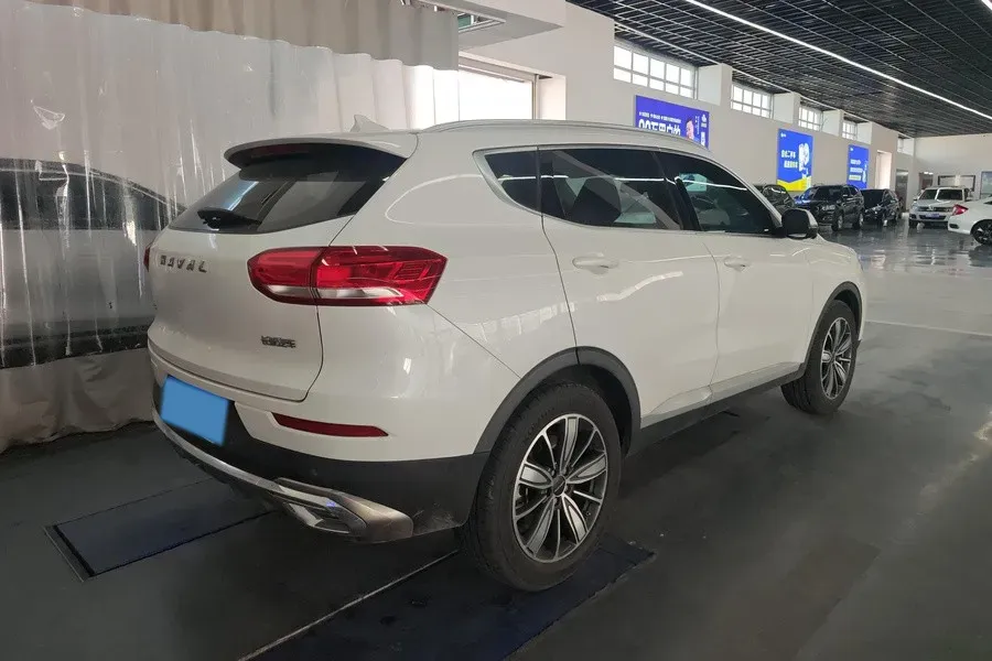 2021 Haval H6 1.5T 150HP L4 7DCT,autocango,china used car exporter,china ev exporter,chinese used car exporter,chinese used ev exporter