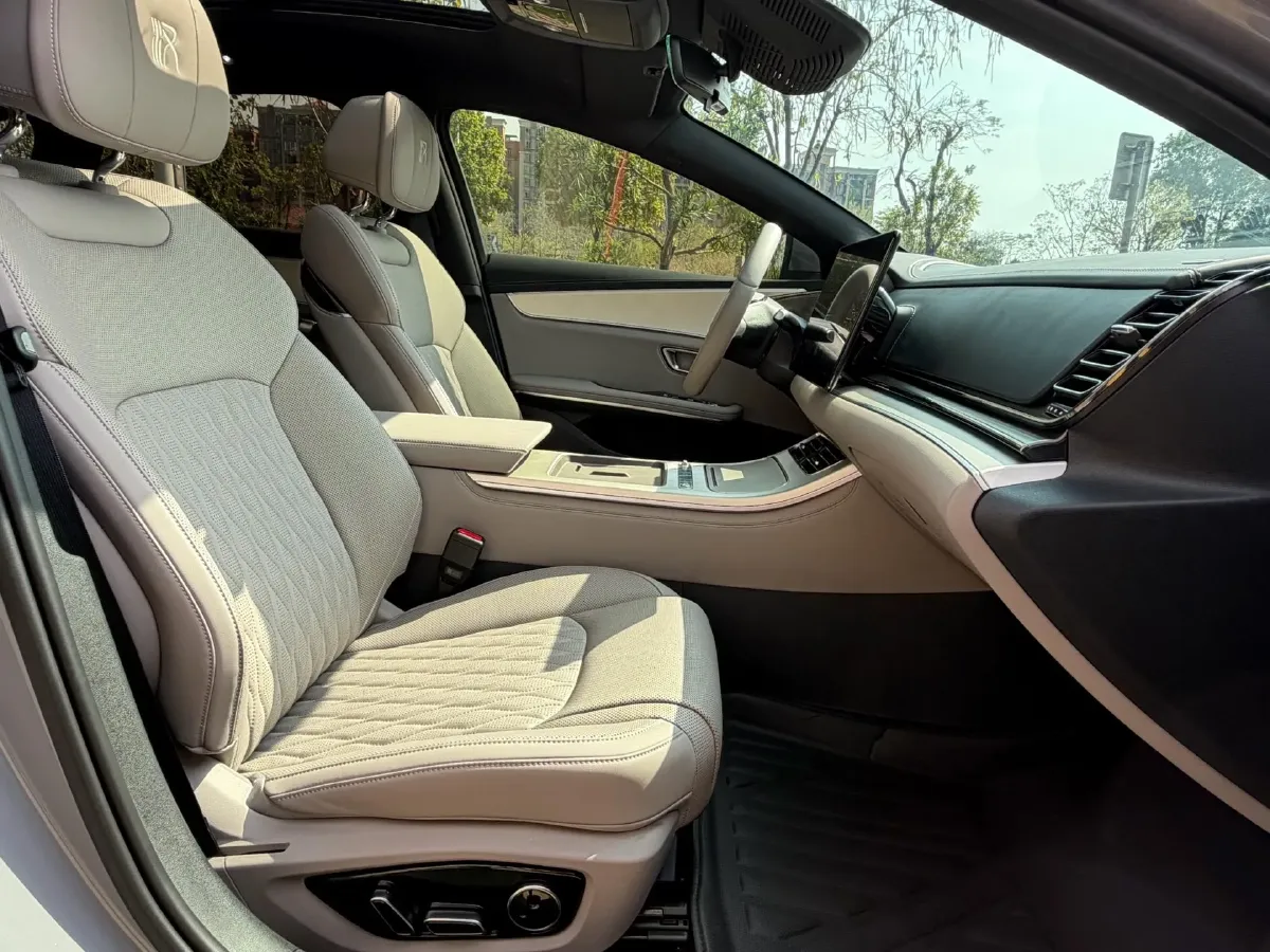 2025 BYD Han 1.5T 156HP L4 E-CVT PHEV,autocango,china used car exporter,china ev exporter,chinese used car exporter,chinese used ev exporter