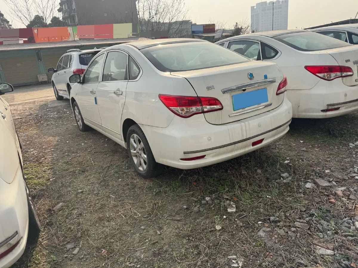 2025 Dongfeng Z9 GE PHEV 1.5T 147HP L4 4DHT PHEV,autocango,china used car exporter,china ev exporter,chinese used car exporter,chinese used ev exporter