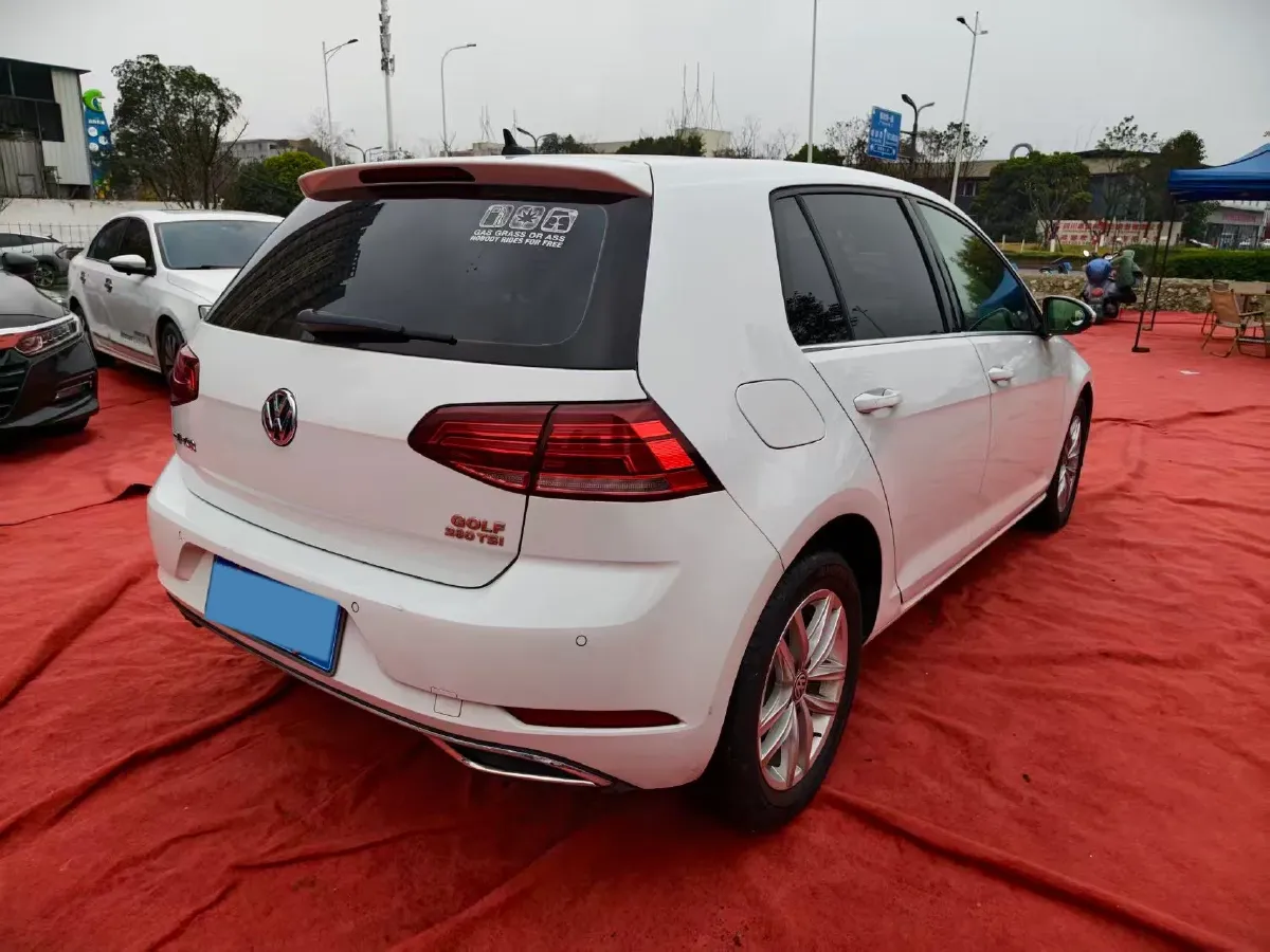 2019 Brilliance Auto V7 1.8T 231HP L4 7DCT,autocango,china used car exporter,china ev exporter,chinese used car exporter,chinese used ev exporter