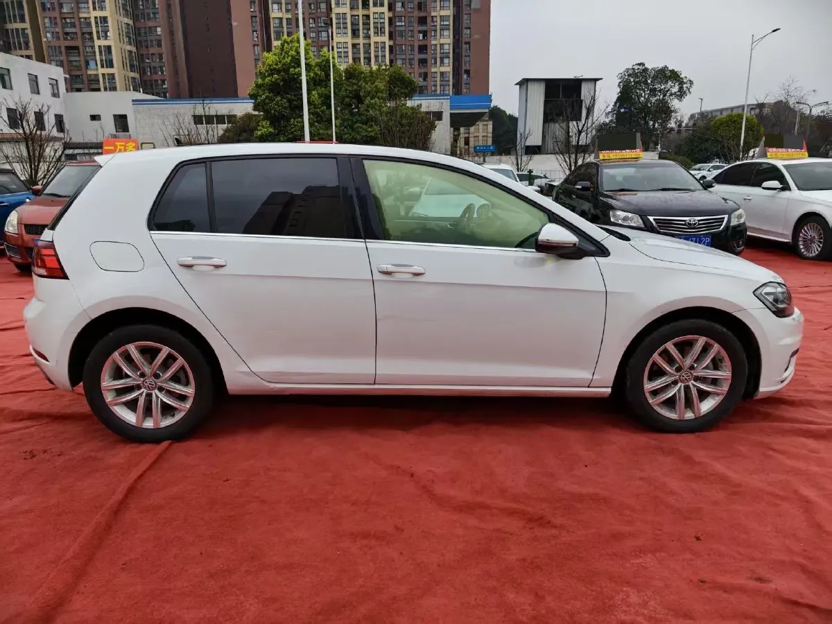 2019 Brilliance Auto V7 1.8T 231HP L4 7DCT,autocango,china used car exporter,china ev exporter,chinese used car exporter,chinese used ev exporter