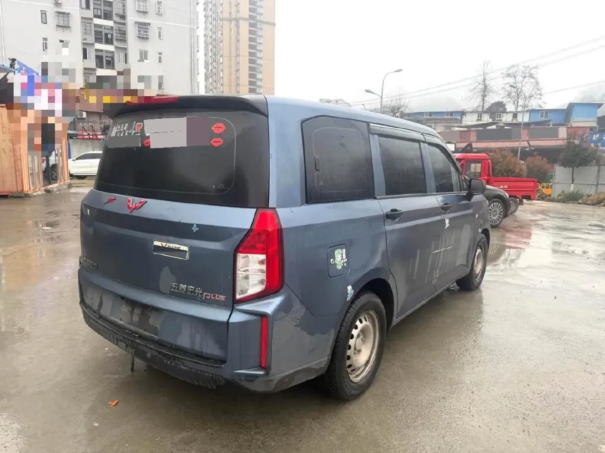 2020 WuLing HongGuang Plus 1.5L 99HP L4 6MT,autocango,china used car exporter,china ev exporter,chinese used car exporter,chinese used ev exporter
