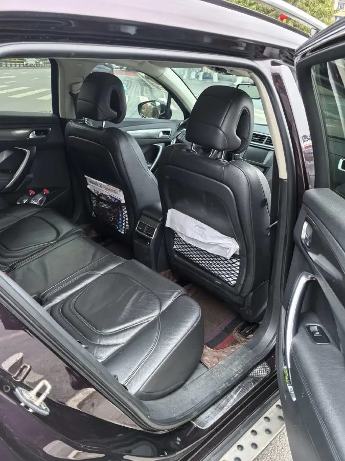 2017 DS 6 1.6T 167HP L4 6AT,autocango,china used car exporter,china ev exporter,chinese used car exporter,chinese used ev exporter