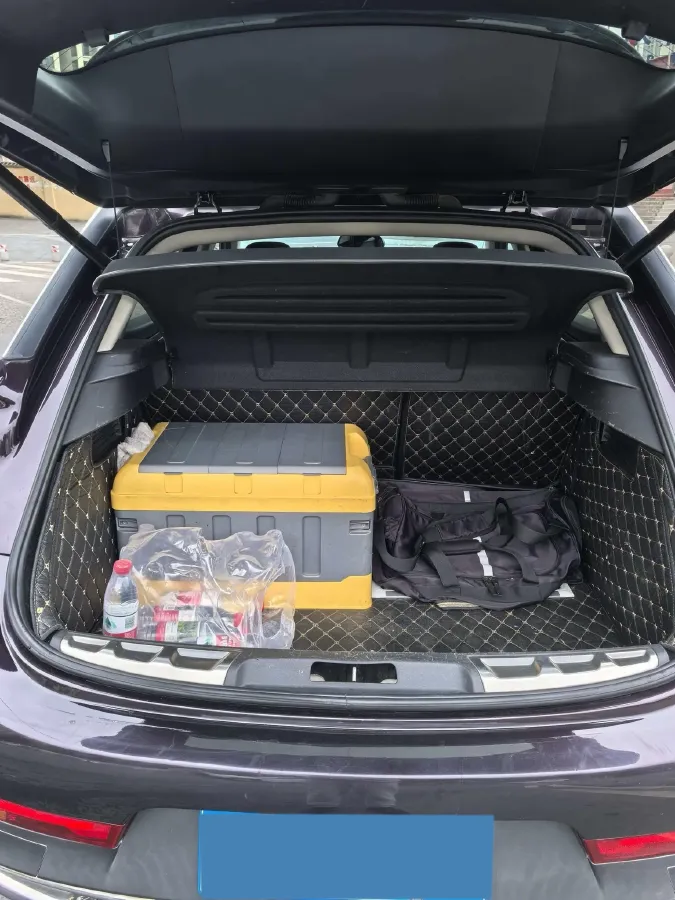 2017 DS 6 1.6T 167HP L4 6AT,autocango,china used car exporter,china ev exporter,chinese used car exporter,chinese used ev exporter