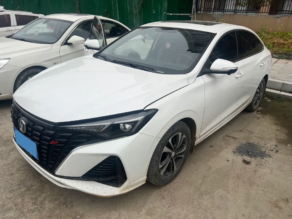 2021 ChangAn Eado 1.4T 160HP L4 7DCT,autocango,china used car exporter,china ev exporter,chinese used car exporter,chinese used ev exporter